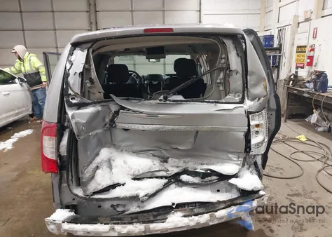 2014 Chrysler Town & Country Touring z USA, uszkodzony, nr VIN 2C4RC1BG5ER358285